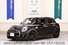 mini mini-others 2021 quick_quick_3DA-XV20MW_WMWXV520602N23518