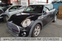 mini mini-others 2017 quick_quick_DBA-XM15_WMWXM520203B54270