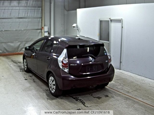 toyota aqua 2014 -TOYOTA--AQUA NHP10-2311375---TOYOTA--AQUA NHP10-2311375- image 2