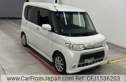 daihatsu tanto 2011 CFJ1536203
