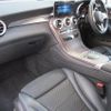 mercedes-benz glc-class 2019 GOO_JP_700080167230250117003 image 10