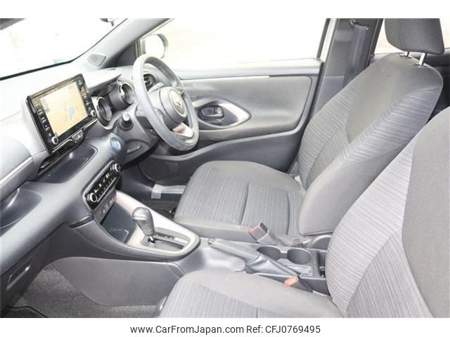 toyota yaris 2020 -TOYOTA 【香川 501ﾜ1801】--Yaris MXPH10--2010937---TOYOTA 【香川 501ﾜ1801】--Yaris MXPH10--2010937- image 2