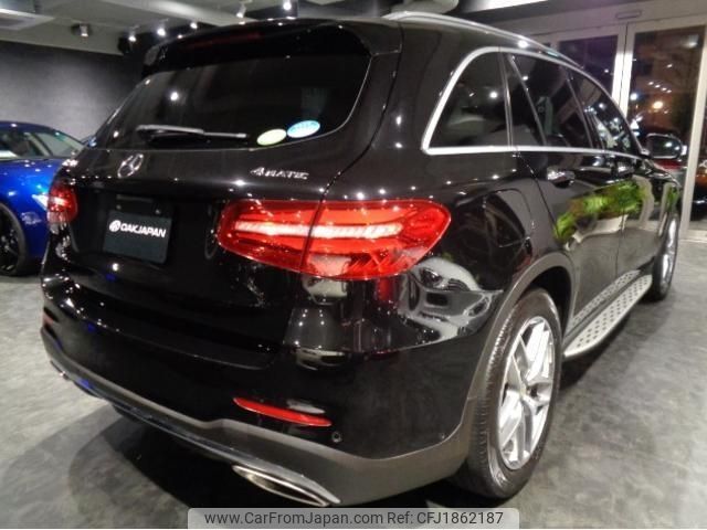 mercedes-benz glc-class 2016 CFJ1862187 image 2