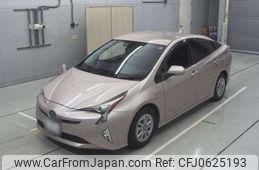 toyota prius 2016 -TOYOTA 【富士山 303ﾂ8107】--Prius DAA-ZVW50--ZVW50-8035050---TOYOTA 【富士山 303ﾂ8107】--Prius DAA-ZVW50--ZVW50-8035050-