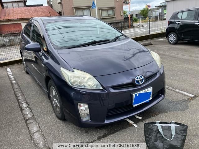 toyota prius 2011 CFJ1616382 image 1