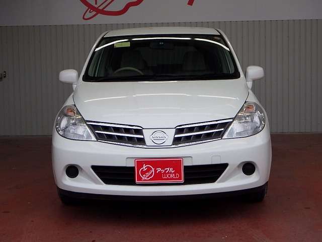 nissan tiida 2001 CFJ1462630 image 2