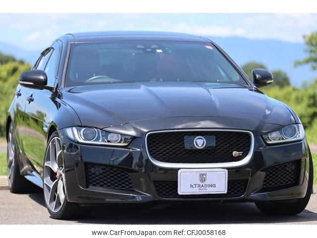 jaguar xe 2016 quick_quick_JA3VA_SAJAB4AV1HA950035 image 1