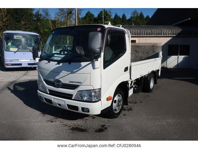 hino dutro 2015 GOO_NET_EXCHANGE_1100588A30240927W001 image 1