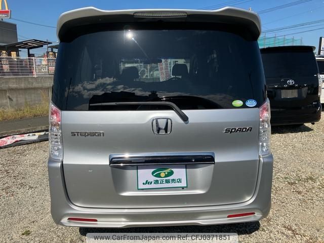 honda stepwagon 2011 -HONDA--Stepwgn RK5--1043470---HONDA--Stepwgn RK5--1043470- image 2