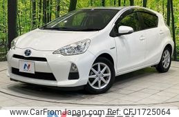 toyota aqua 2012 CFJ1725064