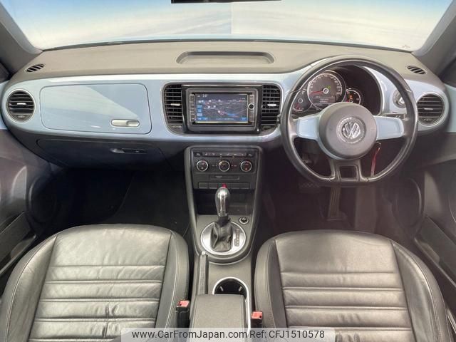 volkswagen the-beetle-convertible 2013 quick_quick_16CBZK_WVWZZZ16ZEM807472 image 2