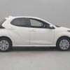 toyota yaris 2022 CFJ1787333 image 10