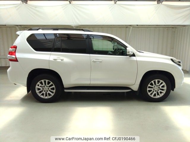 toyota land-cruiser-prado 2015 ENHANCEAUTO_1_ea287113 image 2