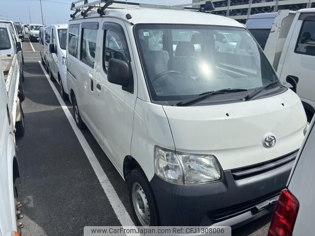 toyota liteace-van 2018 quick_quick_DBF-S402M_S402M-0077422 image 2