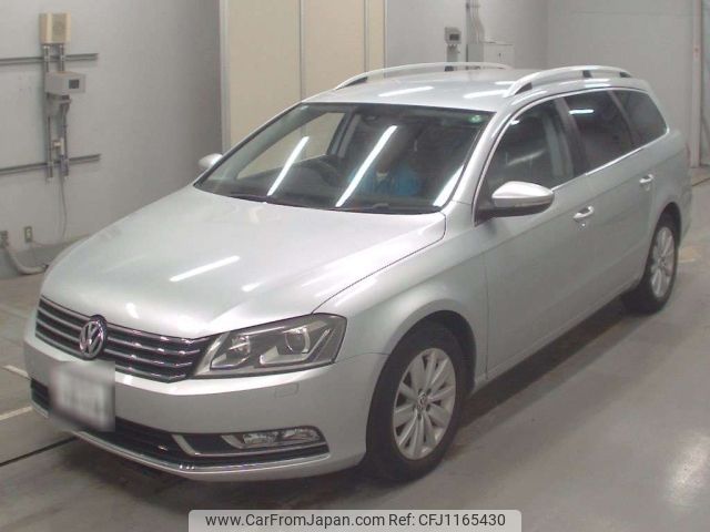 volkswagen passat-variant 2012 -VOLKSWAGEN 【千葉 303す8684】--VW Passat Variant 3CCAX-WVWZZZ3CZCE097697---VOLKSWAGEN 【千葉 303す8684】--VW Passat Variant 3CCAX-WVWZZZ3CZCE097697- image 1