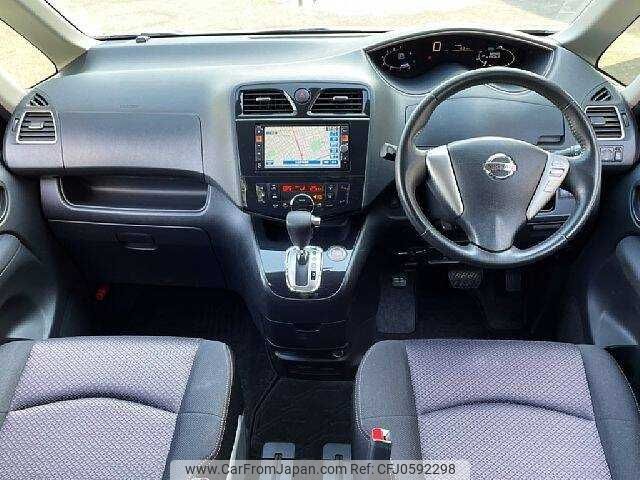 nissan serena 2012 504928-926921 image 1