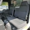 isuzu elf-truck 2005 CFJ1504795 image 17