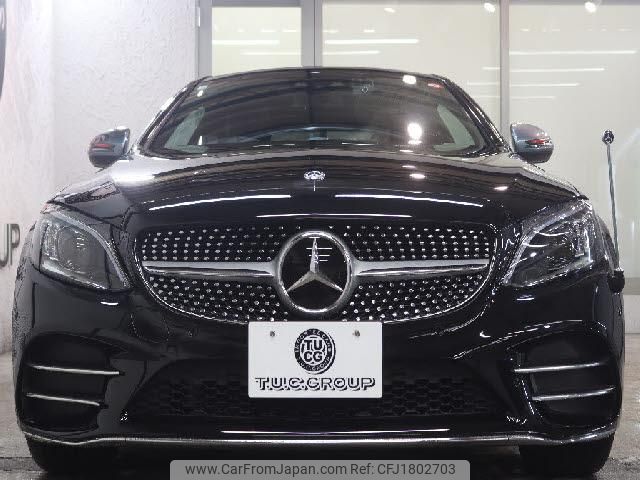 mercedes-benz c-class 2018 CFJ1802703 image 2