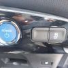 toyota prius 2018 -TOYOTA--Prius DAA-ZVW55--ZVW55-8058192---TOYOTA--Prius DAA-ZVW55--ZVW55-8058192- image 31