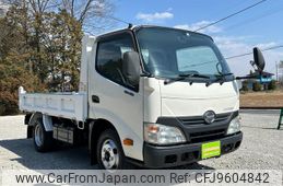 hino dutro 2014 GOO_NET_EXCHANGE_0561411A30240320W001