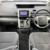 toyota voxy 2010 TE366 image 18