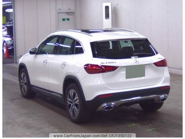 mercedes-benz gla-class 2024 quick_quick_3DA-247713M_W1N2477132J570957 image 2