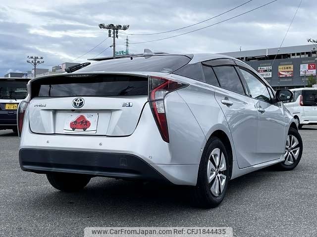 toyota prius 2016 CFJ1844435 image 2