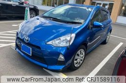toyota aqua 2013 CFJ1589116