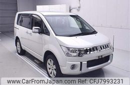 mitsubishi delica-d5 2017 CFJ7993231