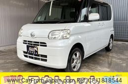 daihatsu tanto 2010 CFJ1818544