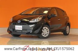 toyota aqua 2019 CFJ1575062