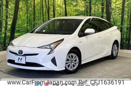 toyota prius 2018 CFJ1636191
