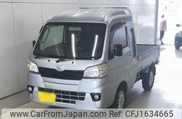 daihatsu hijet-truck 2015 CFJ1634665