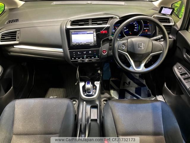 honda fit-hybrid 2013 CFJ1732173 image 2