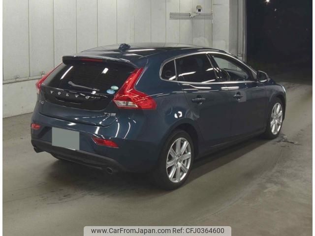 volvo v40 2020 quick_quick_DBA-MB4154T_YV1MV2920K2610141 image 2