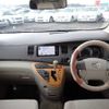 toyota isis 2010 646828-N2024120313F-10 image 8