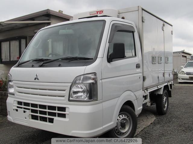 mitsubishi-minicab-truck-2015-5469-car_4d847832-9417-4566-aff9-fca66f28575b