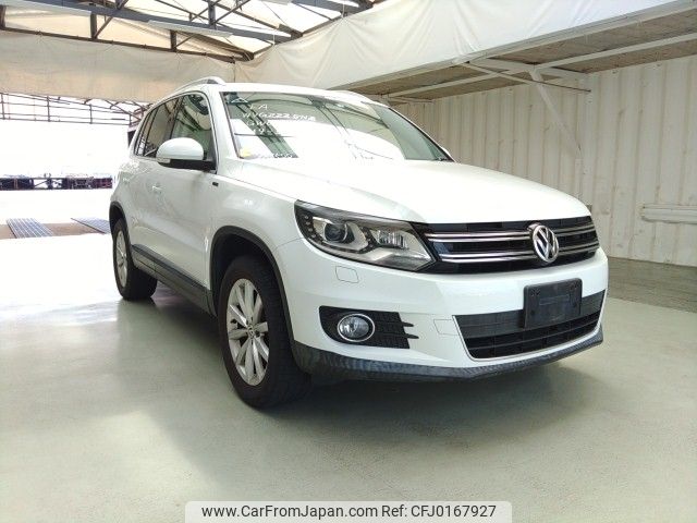 volkswagen tiguan 2015 ENHANCEAUTO_1_ea287522 image 1