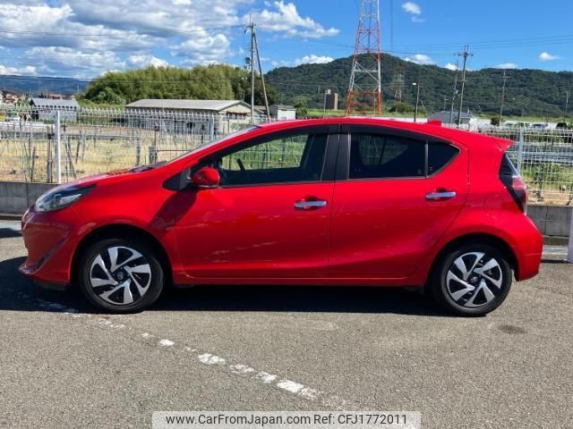 toyota aqua 2020 CFJ1772011 image 2