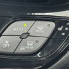 toyota c-hr 2017 359 image 12