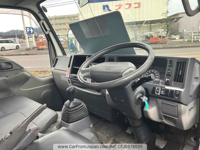 isuzu elf-truck 2013 GOO_NET_EXCHANGE_0804314A30241218W004 image 2