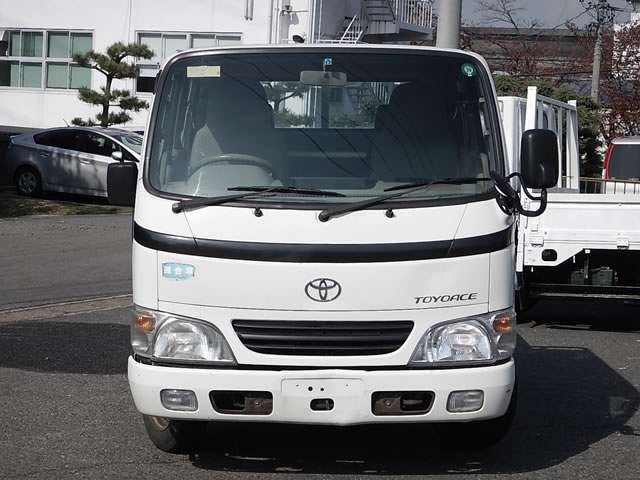 Toyota toyoace 2003