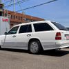 mercedes-benz e-class-station-wagon 1995 668022e6c24ccb274c1f8f2487eec56b image 2