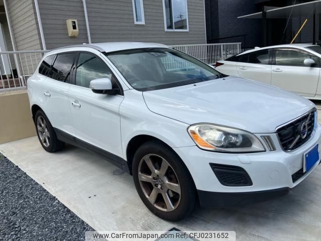 volvo xc60 2013 -VOLVO--ﾎﾞﾙﾎﾞ XC60 CBA-DB6304TXC--YV1DZ90H6D2369250---VOLVO--ﾎﾞﾙﾎﾞ XC60 CBA-DB6304TXC--YV1DZ90H6D2369250- image 2