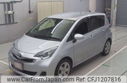 toyota ractis 2015 -TOYOTA--Ractis NCP120-2071082---TOYOTA--Ractis NCP120-2071082-