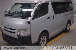 toyota regiusace-van 2017 CFJ1852871