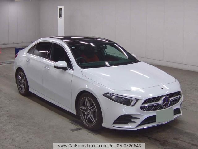 mercedes-benz a-class 2019 quick_quick_5BA-177147M_WDD1771472W028584 image 1