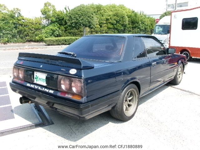 nissan skyline 1987 CFJ1880889 image 2