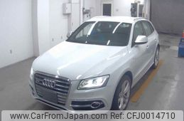 audi sq5 2015 quick_quick_ABA-8RCTXF_WAUZZZ8R7FA078439