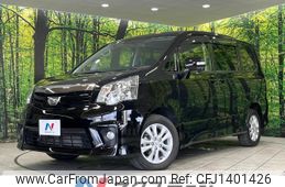 toyota noah 2013 -TOYOTA--Noah DBA-ZRR75W--ZRR75-0105053---TOYOTA--Noah DBA-ZRR75W--ZRR75-0105053-
